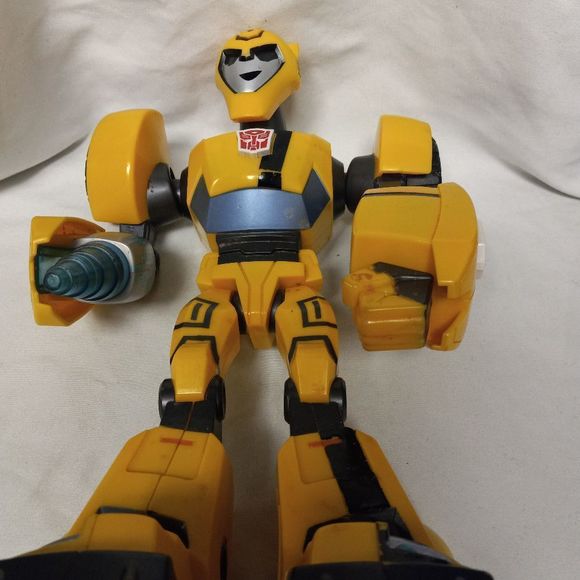 HASBRO 2007 TRANSFORMERS BUMBLEBEE 11" ACTION FIGURE TALKING SOUNDS LIGHTS - Picture 3 of 3